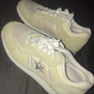 Light green converse
